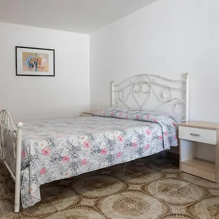 Rosa - Salento Reservation * مارينا دي مانكافيسا