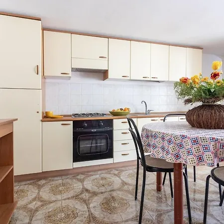Matilde N1 - Salento Reservation *